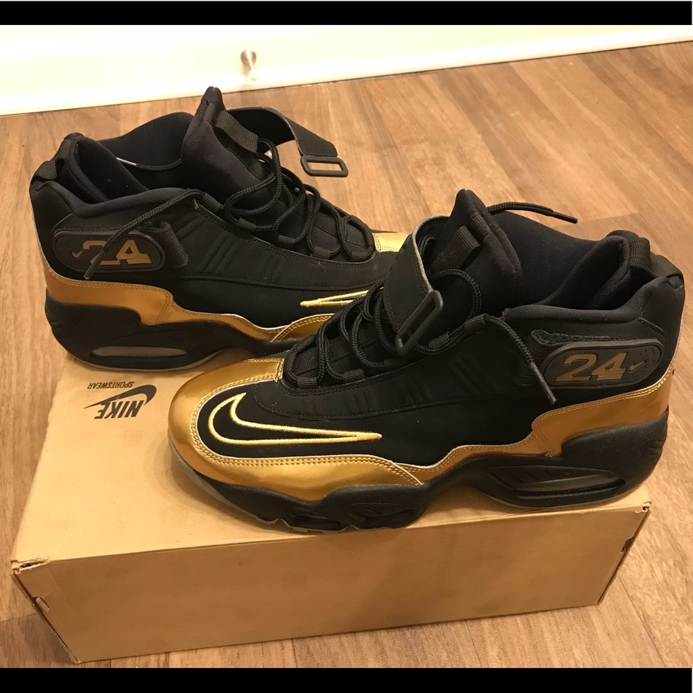 Nike Air Griffey Max 1 in box